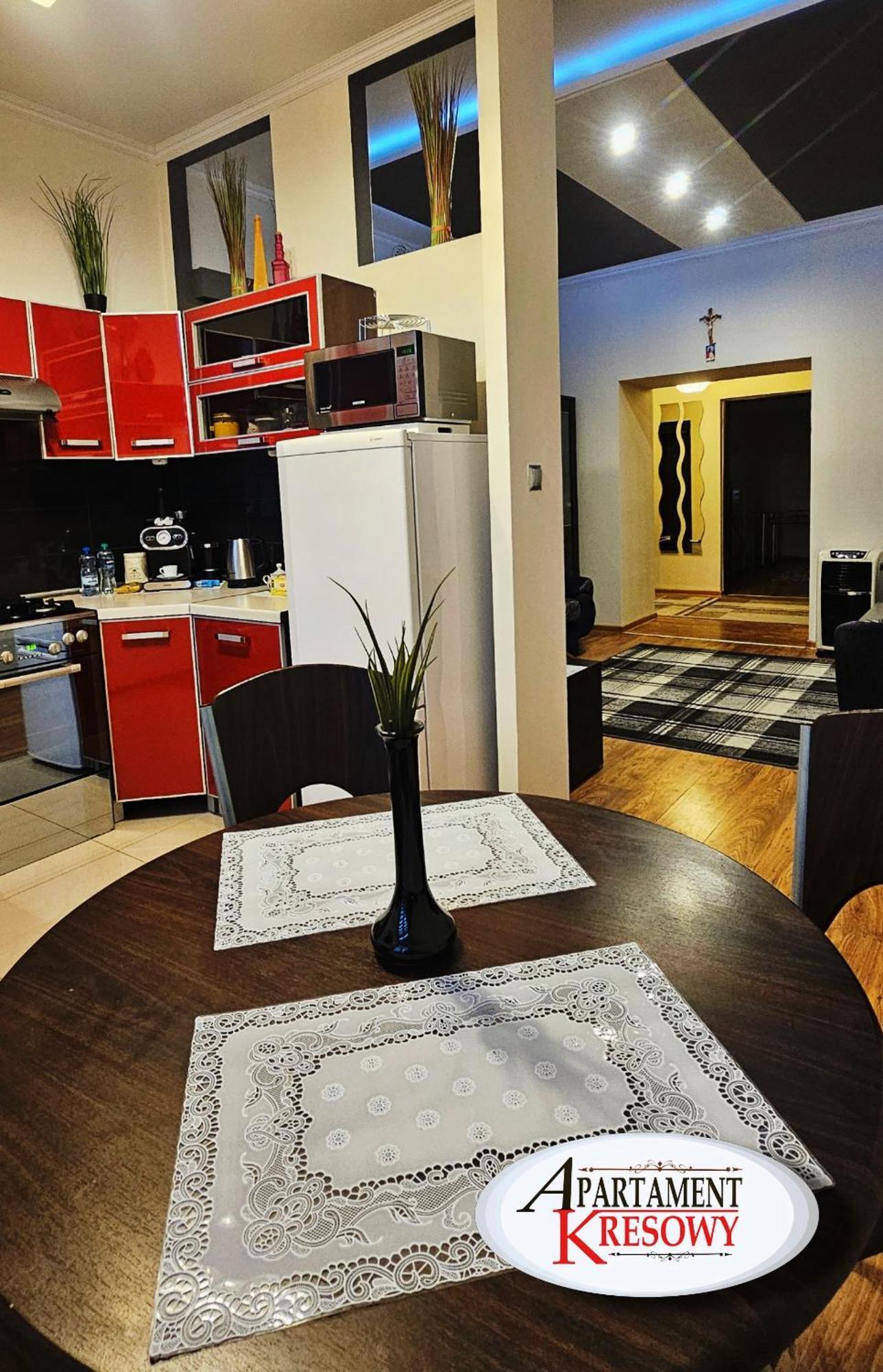 Apartament Kresowy Parter 3 Pokoje Duza Lazienka Kabino-Wanna Spa Wi Fi Ekspres 2X Smart Tv Antresola Parking Free Plac Zabaw Bilet Na Aquapark 150M W Cenie ฮรูบิเอสชู ภายนอก รูปภาพ